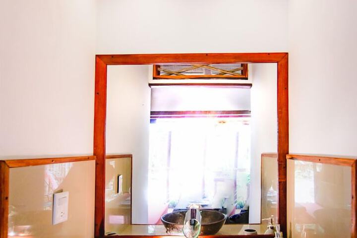 Room 58 of 85