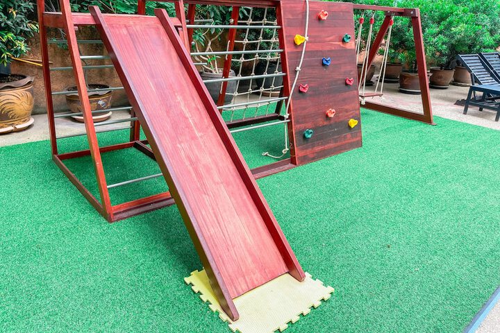 Children's play area - outdoor