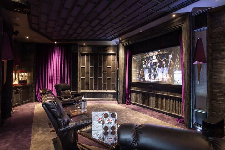 Entertainment 117 of 202