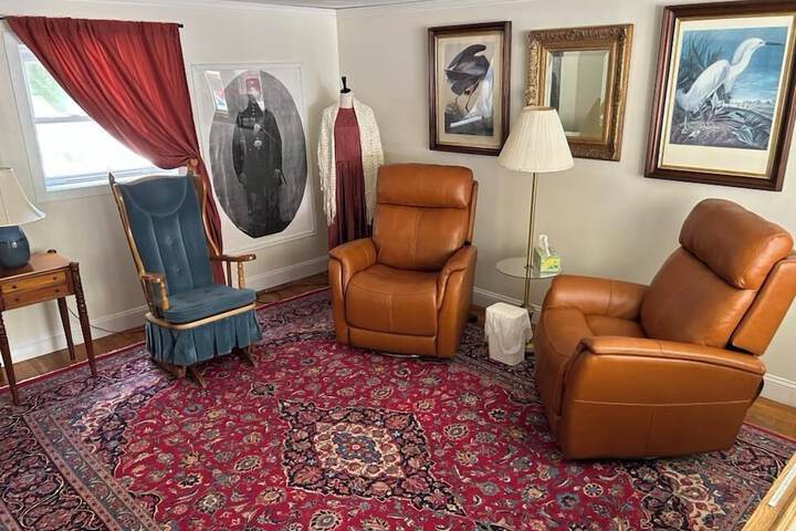 Room 28 of 81