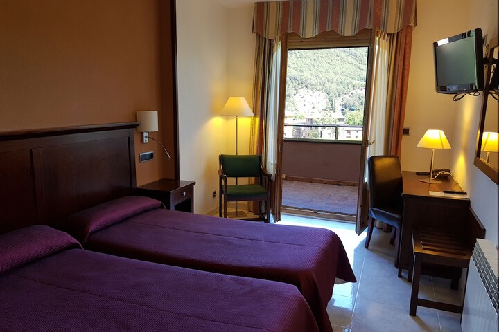 Room 22 of 50