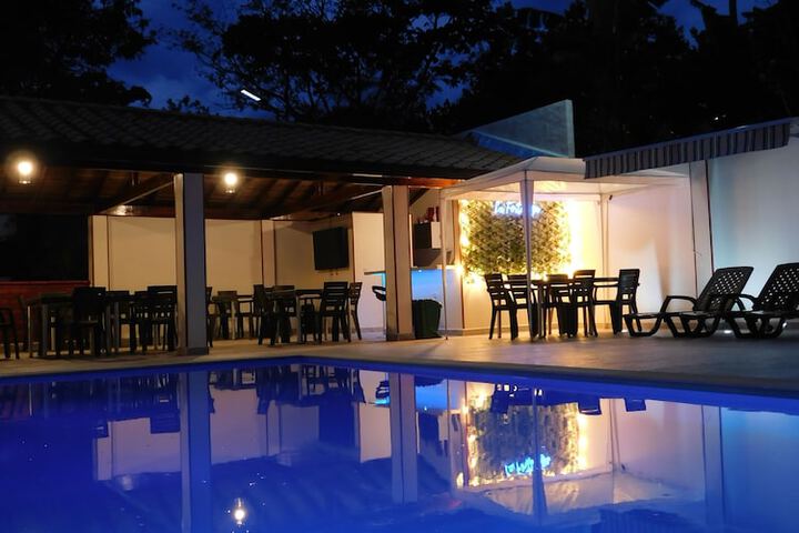 Pool 9 of 75