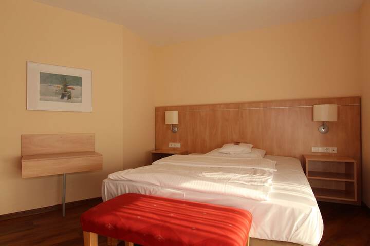 Room 14 of 48