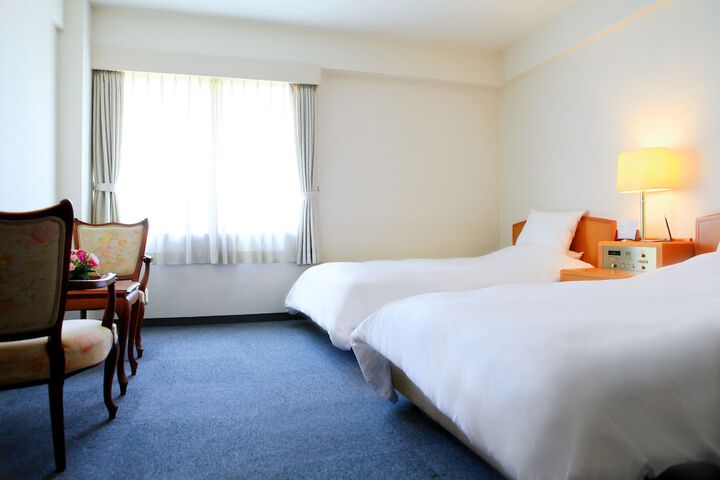 Room 4 of 29