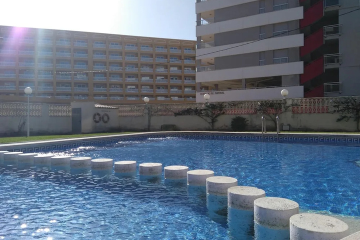 Pool 12 of 23
