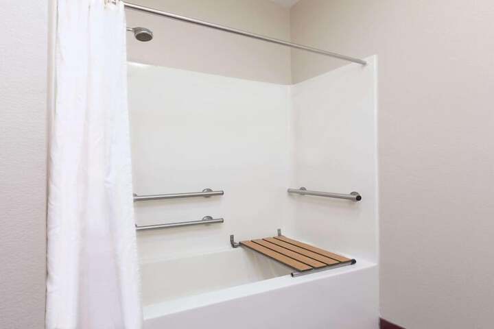 Room 10 of 15