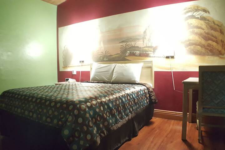 Room 16 of 55