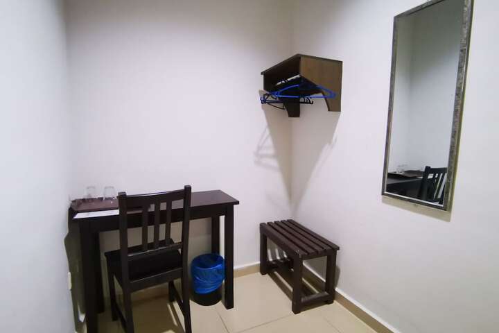 Room 31 of 59