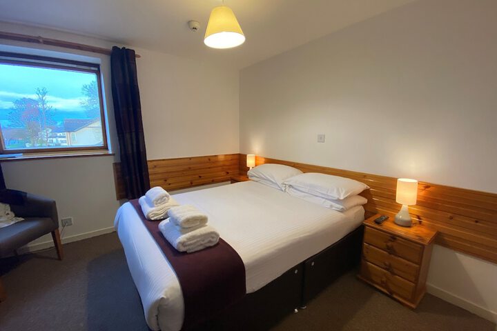 Room 30 of 112