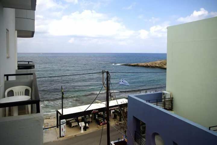 Room 34 of 38