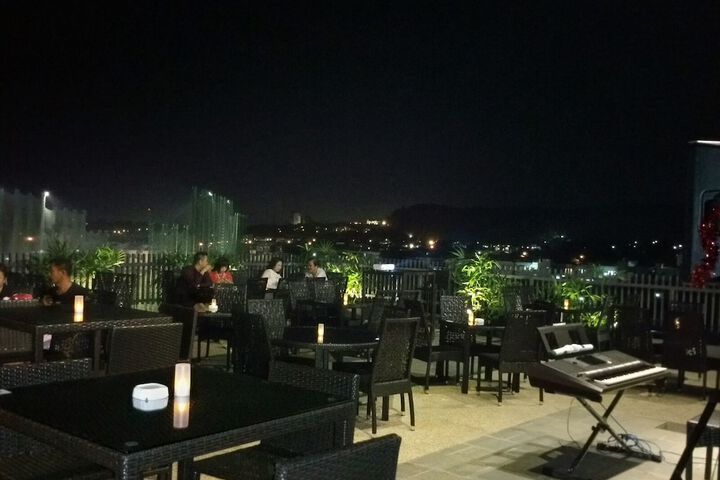 Terrace/Patio 43 of 45