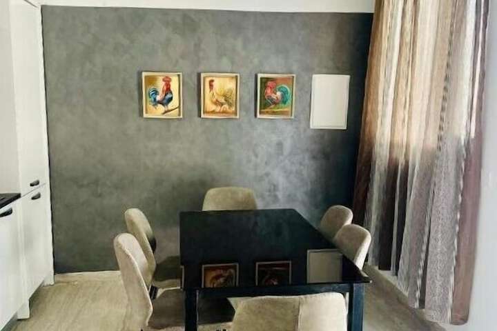 Room 51 of 97