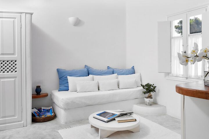 Room 45 of 79