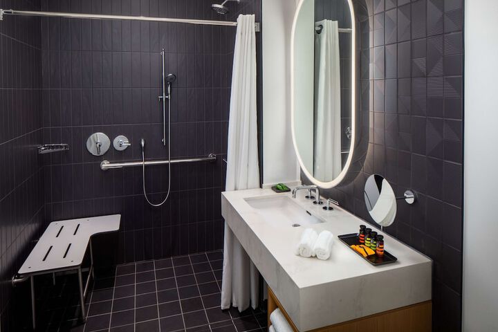 Bathroom shower