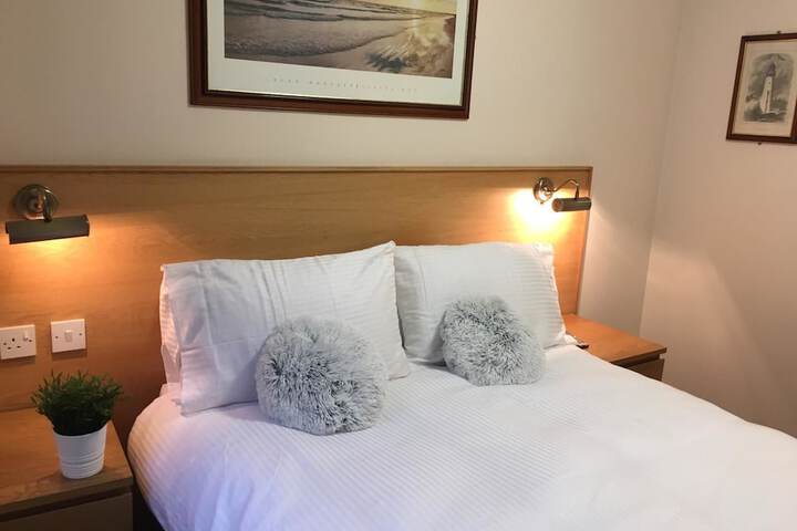 Room 8 of 23