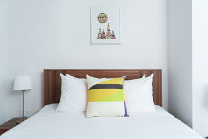 Room 3 of 18