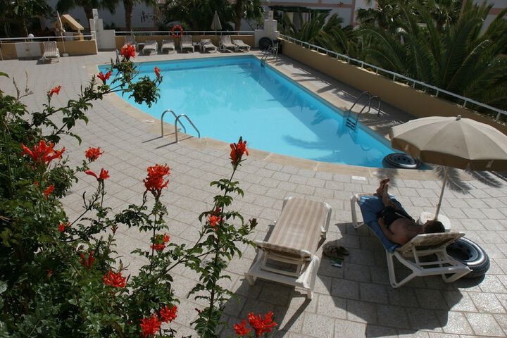 Sundeck