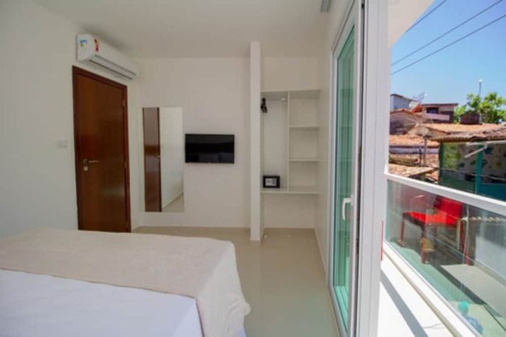 Room 4 of 41