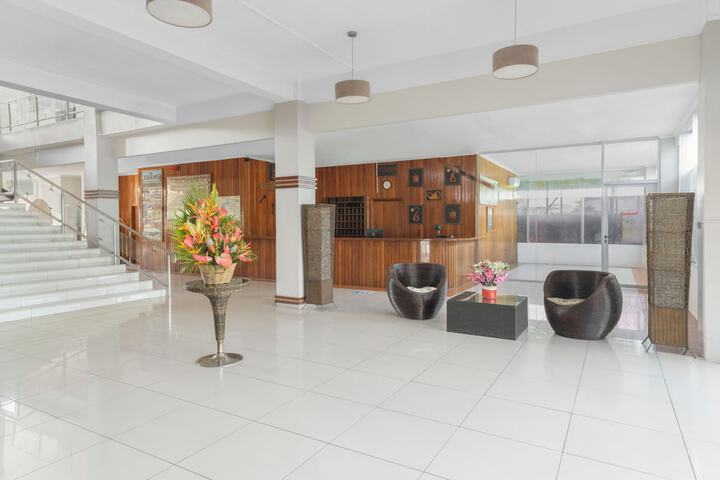 Reception hall