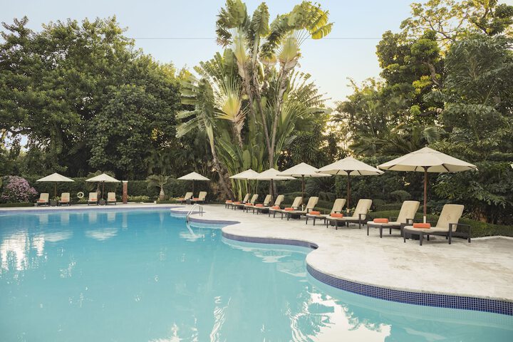 Pool Hotel