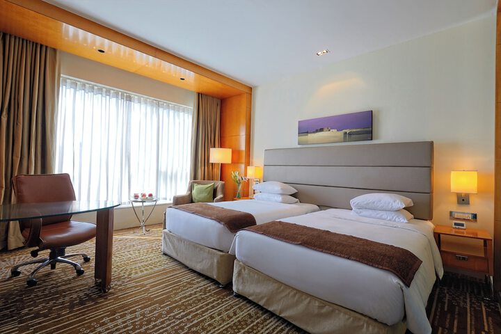 Room 32 of 135
