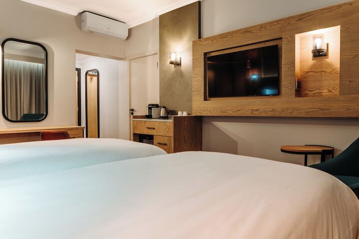 Room 20 of 90