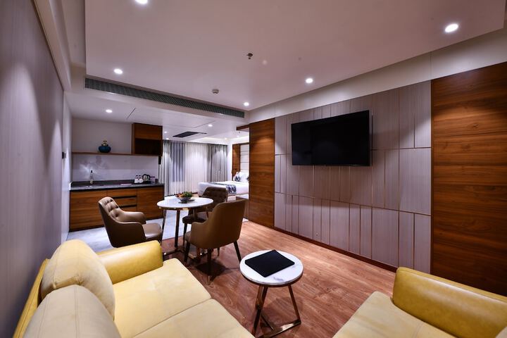 Room 20 of 61