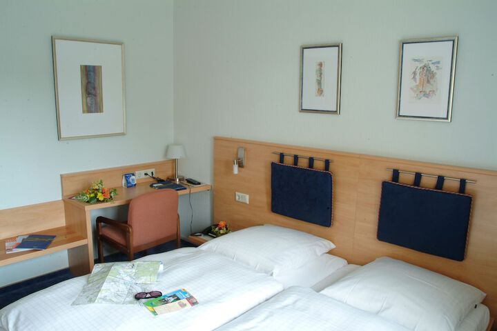 Room 14 of 52