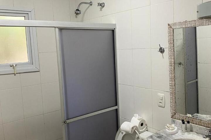 Room 12 of 15