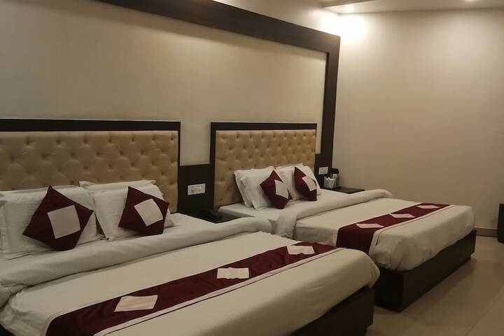 Room 14 of 23