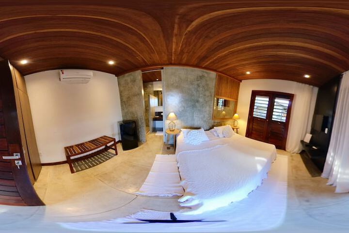 Room 25 of 112