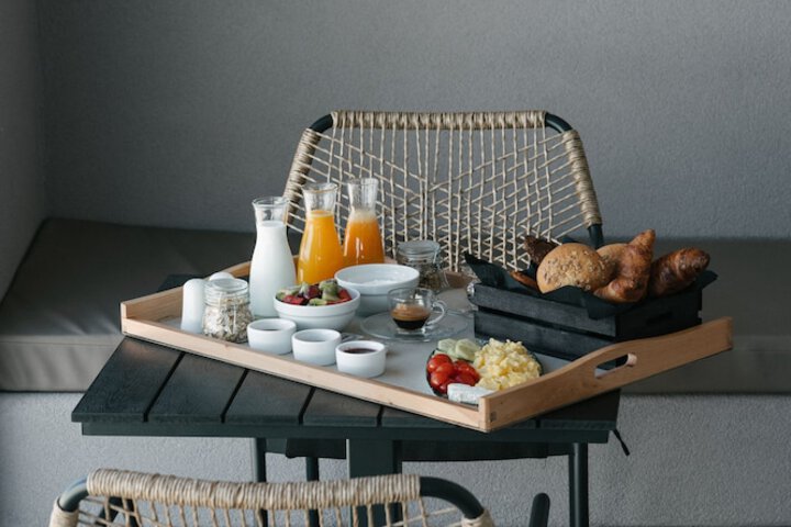 Breakfast/Coffee Service 65 of 92
