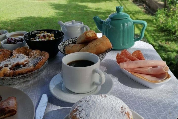 Breakfast/Coffee Service 21 of 35