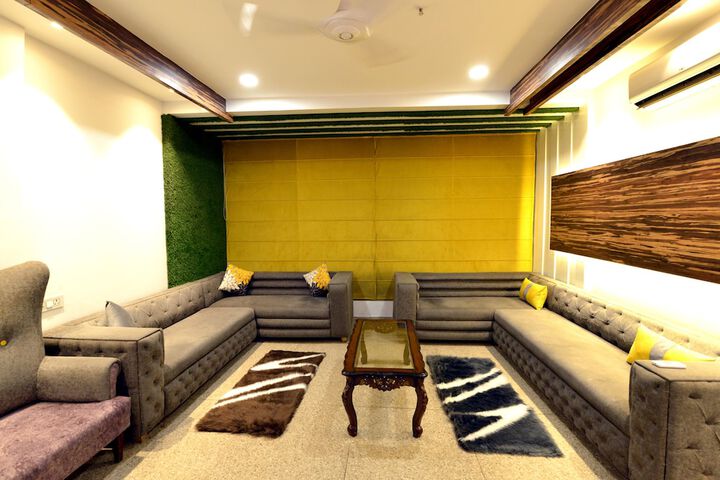 Hotel Interior 8 of 48