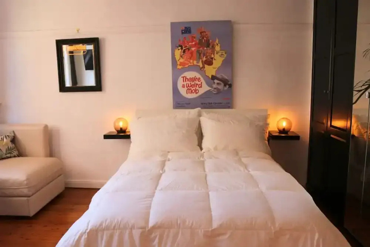 Room 5 of 13