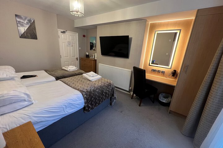 Room 13 of 75