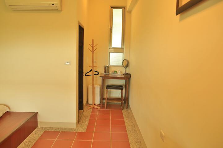 Room 15 of 39