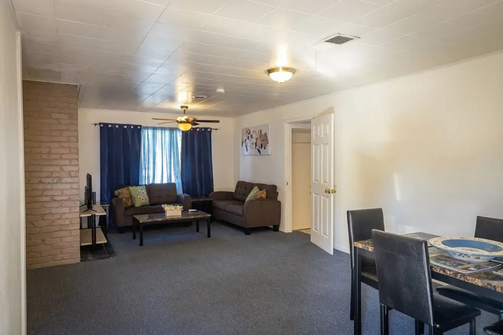 Room 2 of 16