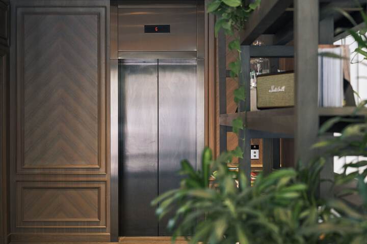 Hotel Interior 2 of 123