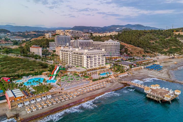 Hotel 66 of 74