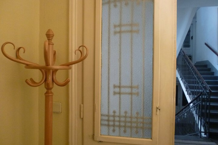 Room 13 of 108