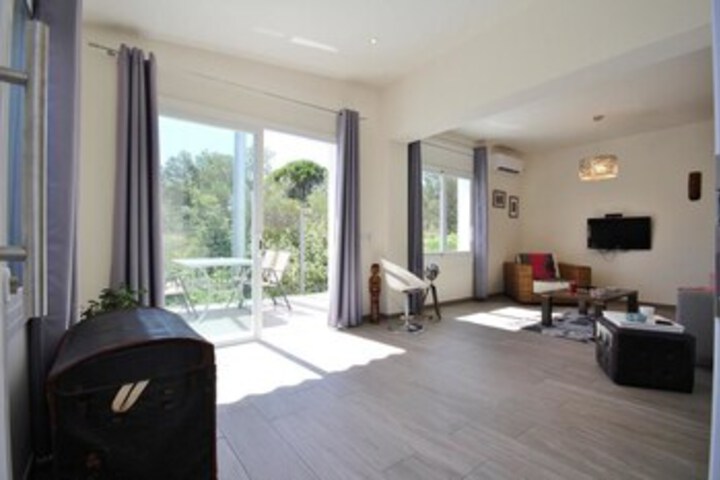 Room 22 of 36