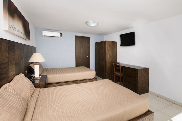 Room 7 of 29