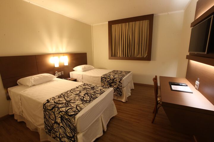 Room 13 of 45