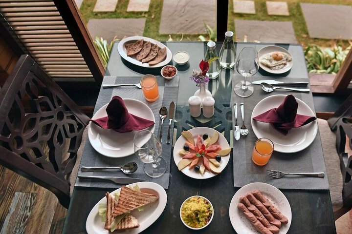 Breakfast/Coffee Service 29 of 40