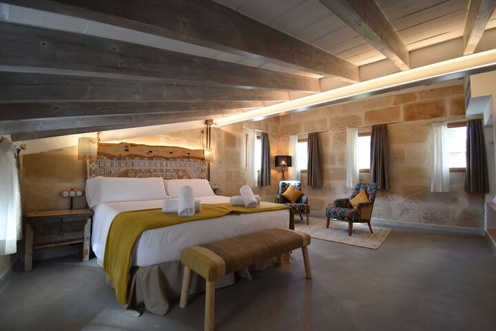Room 9 of 40