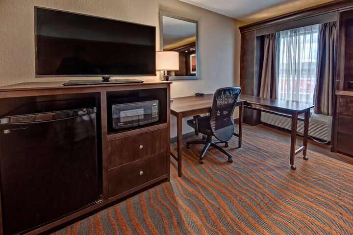 Room 11 of 41