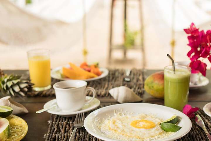 Breakfast/Coffee Service 60 of 89