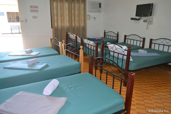 Room 13 of 72