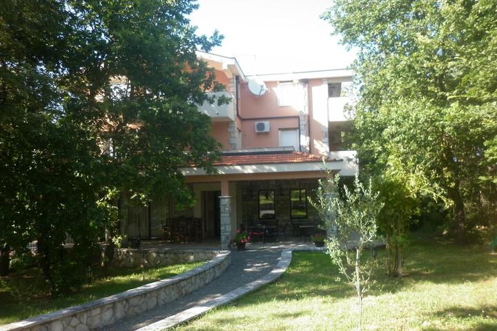 Hotel 56 of 58
